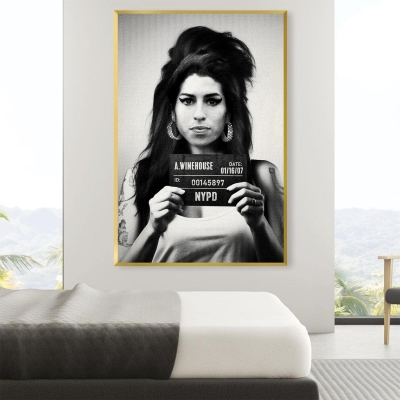 Amy Mugshot schwarze Leinwand