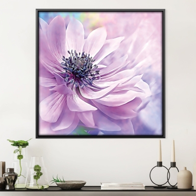 Toile d'anémone violette vaporeuse