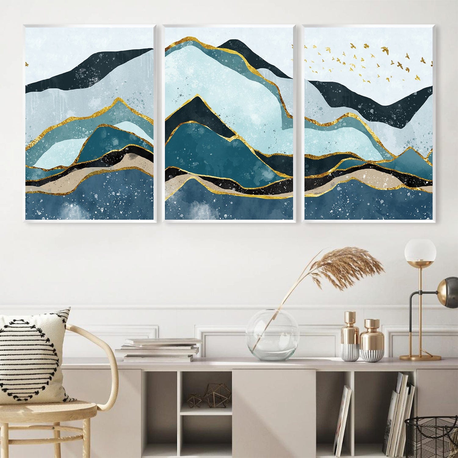 Toile de montagnes empilées