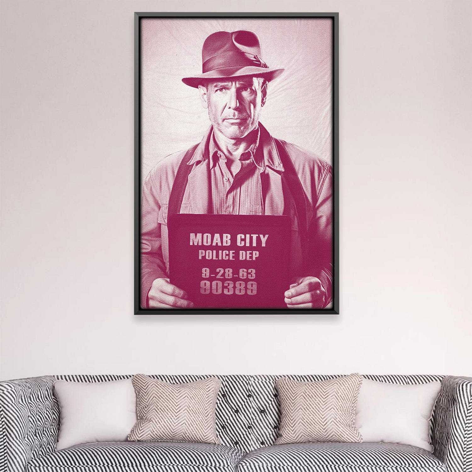 Toile Magenta Mugshot Indiana